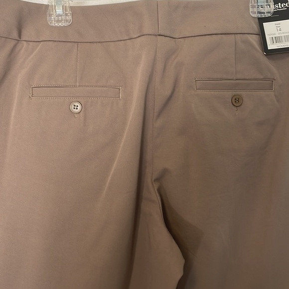 Unlisted by Kenneth Coke Pants NWT - Picture 6 of 9